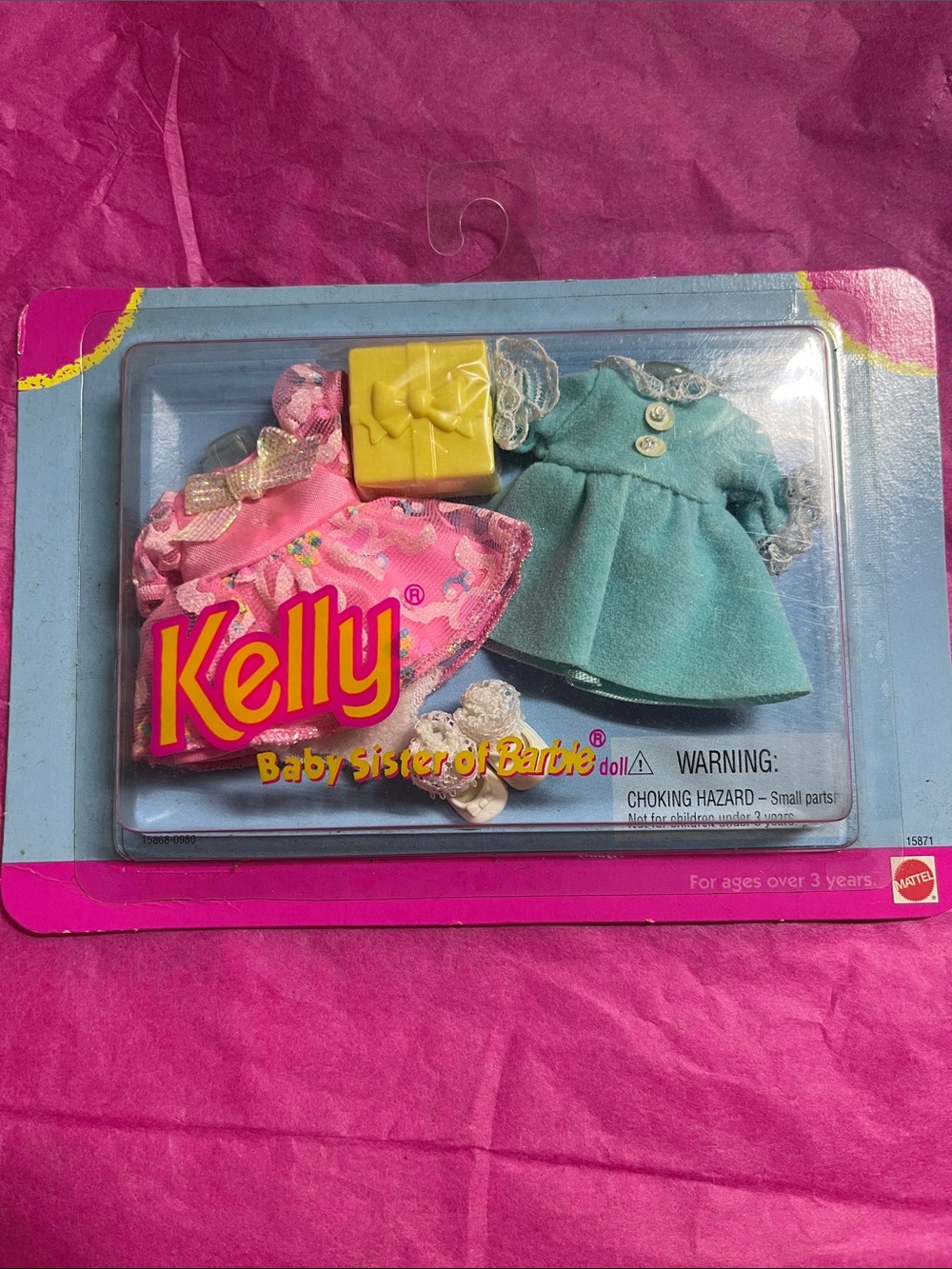 1996 Mattel Kelly Baby Sister of Barbie - yellow gift